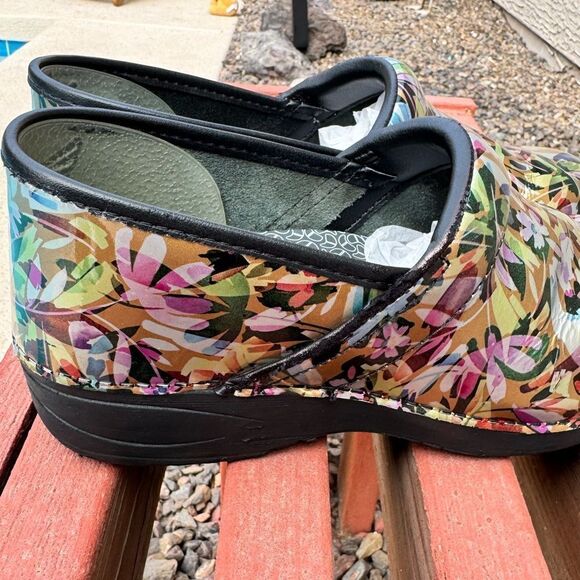 Dansko Tropical Garden Patent Clogs - Picture 4 of 15